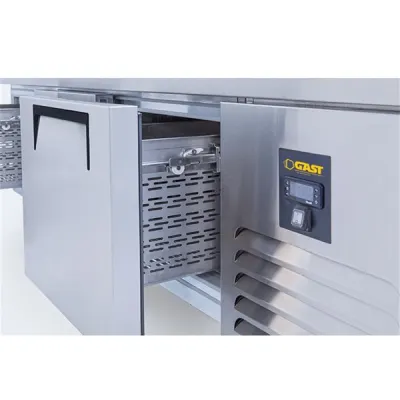 Gast TTGB1300C Tezgah Tipi 3 Kapılı Geniş Buzdolabı